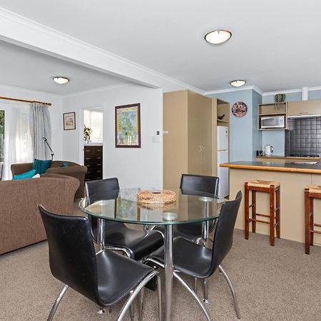 The Village Apartment, Just Steps To The Village Shops, Bars And Restaurants Havelock North Eksteriør bilde