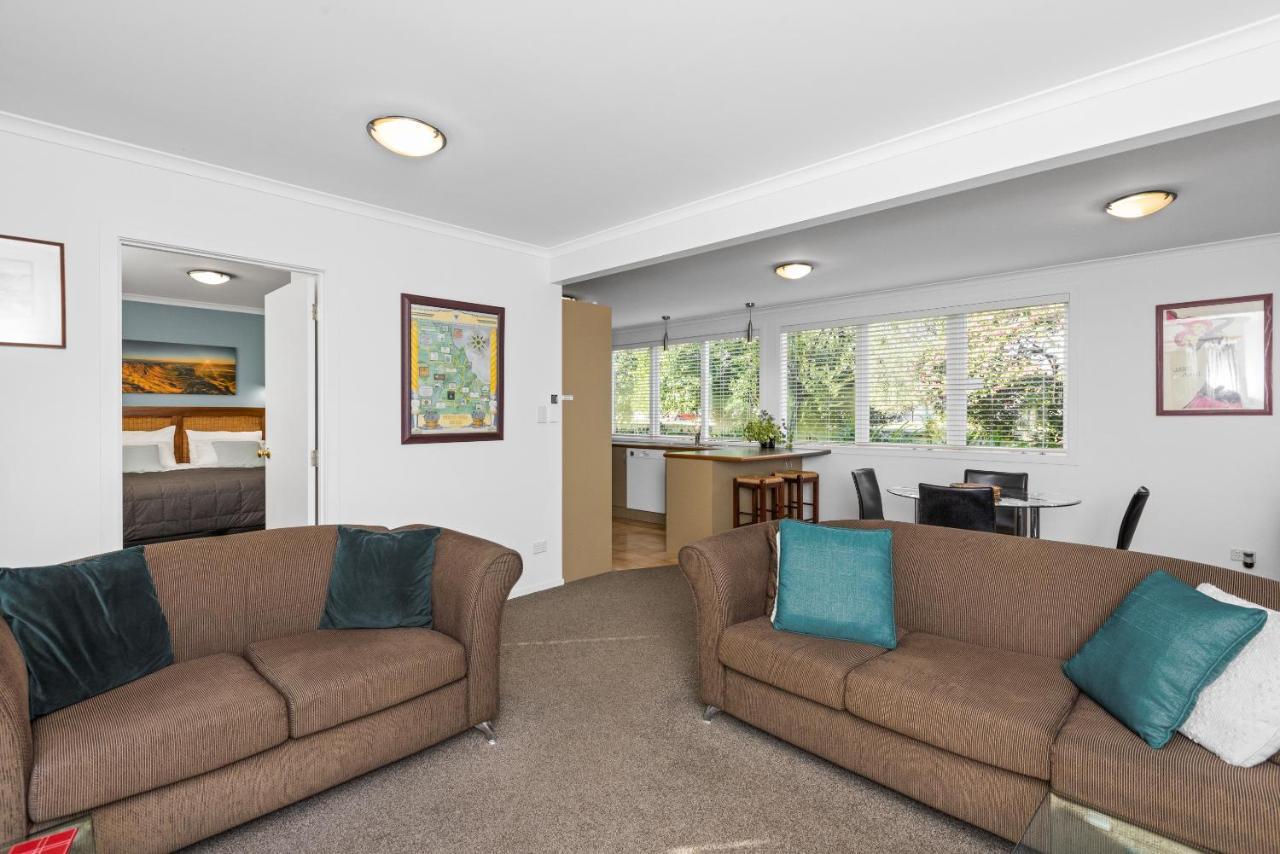 The Village Apartment, Just Steps To The Village Shops, Bars And Restaurants Havelock North Eksteriør bilde