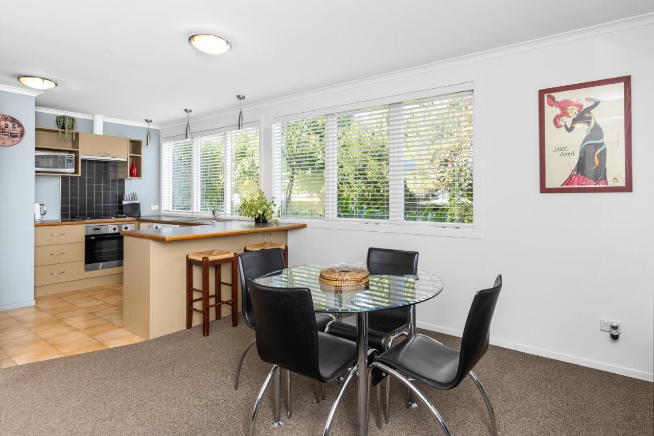 The Village Apartment, Just Steps To The Village Shops, Bars And Restaurants Havelock North Eksteriør bilde